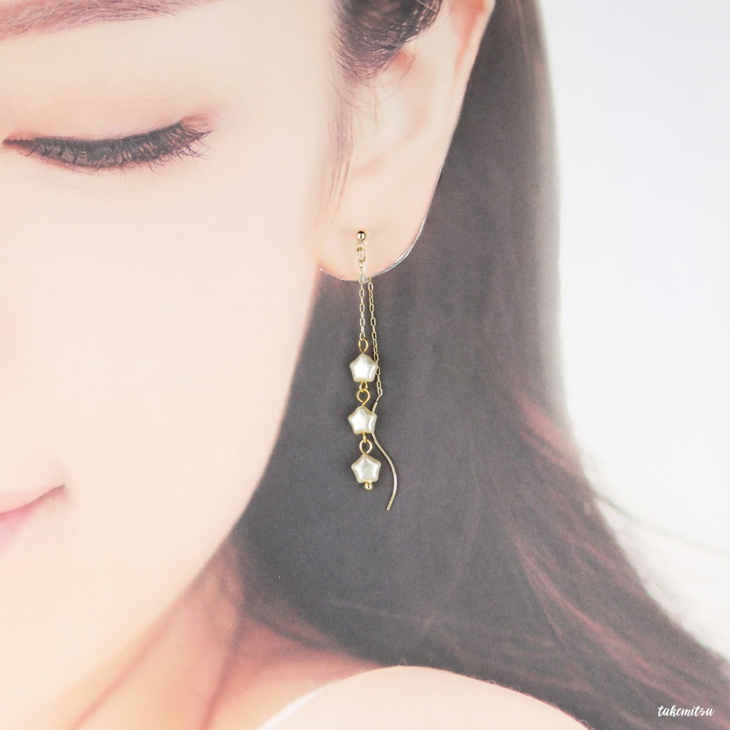 小さな星のアメリカンピアス風イヤリング