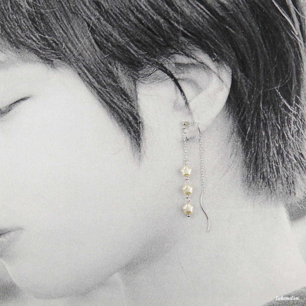 小さな星のアメリカンピアス風イヤリング