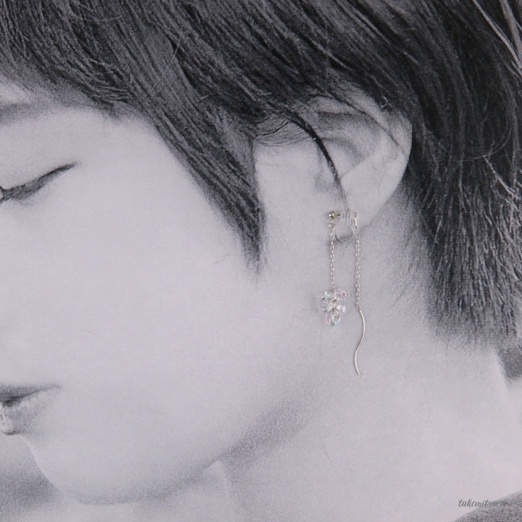 小さな氷粒のアメリカンピアス風イヤリング