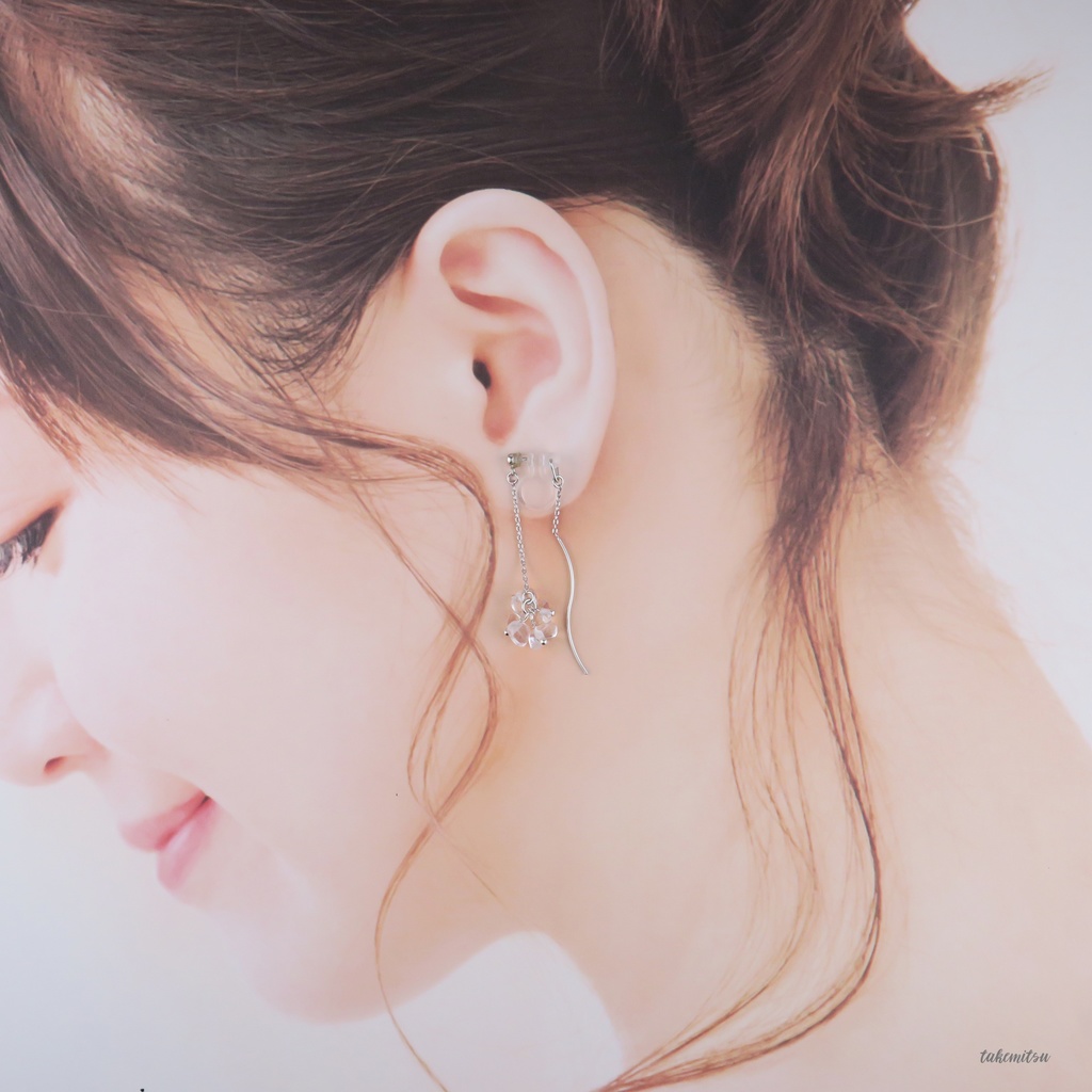 さざれ水晶のアメリカンピアス風イヤリング