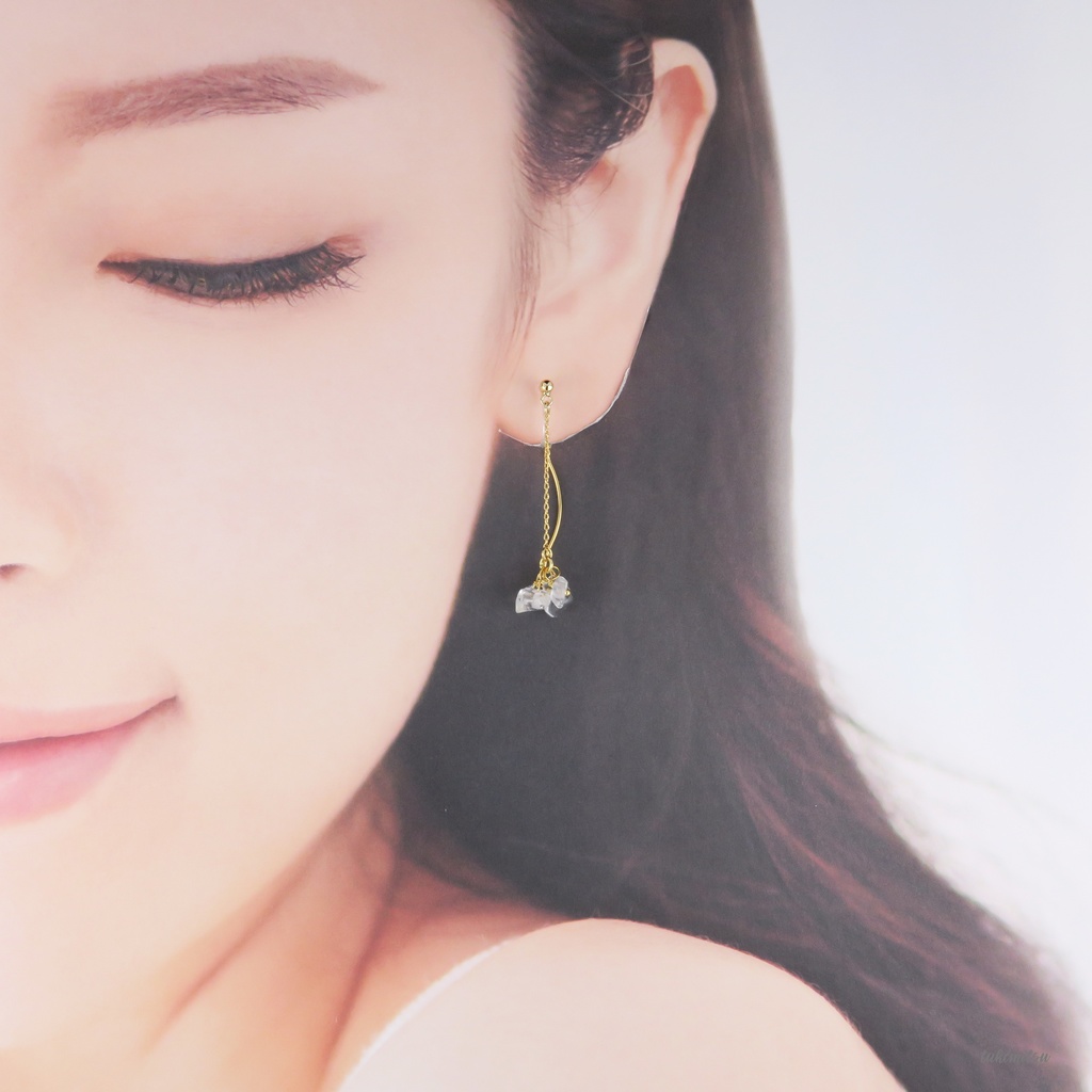 さざれ水晶のアメリカンピアス風イヤリング