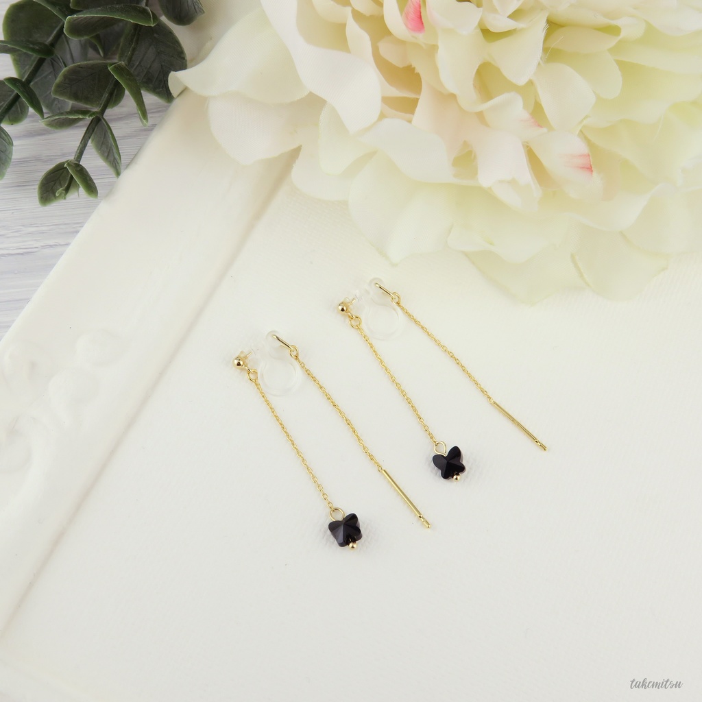 黒蝶ショートアメリカンピアス