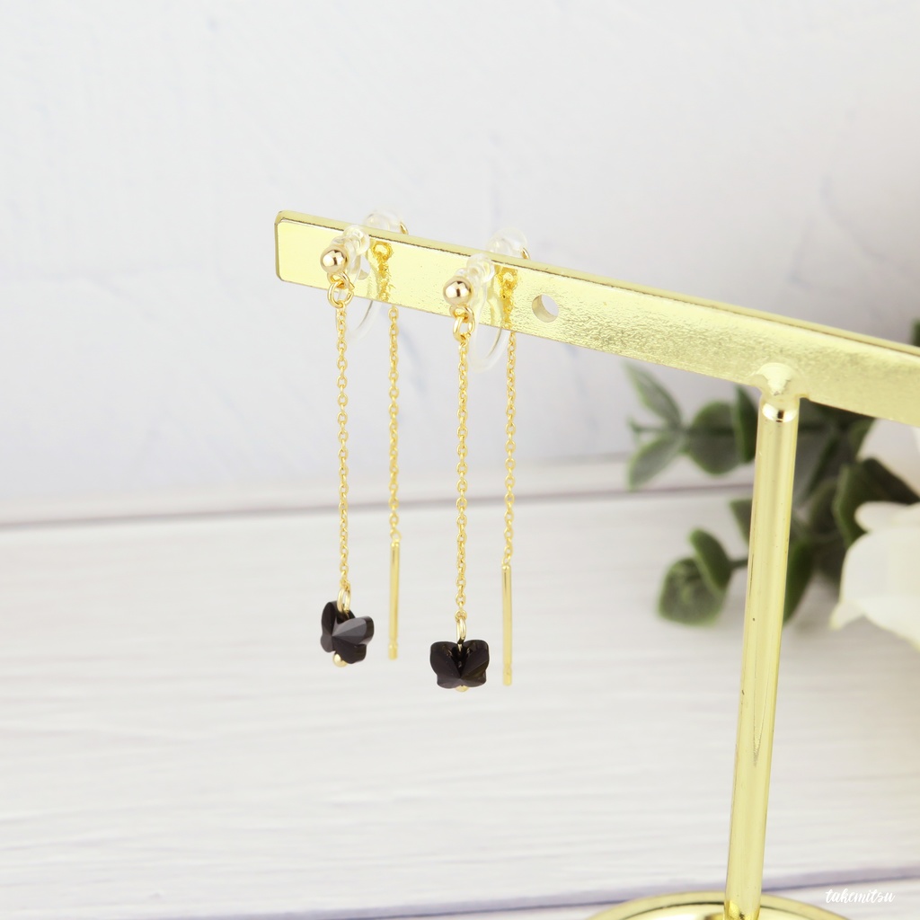 黒蝶ショートアメリカンピアス