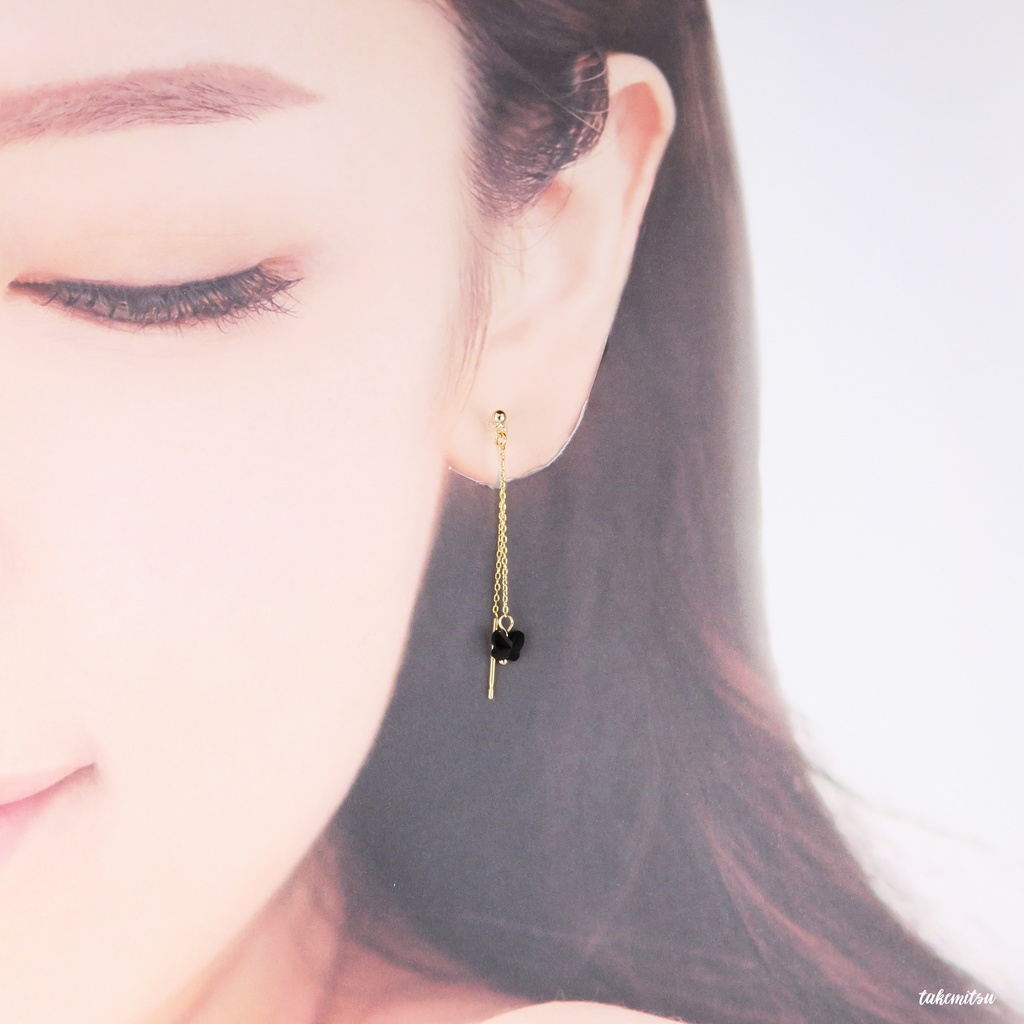 黒蝶ショートアメリカンピアス