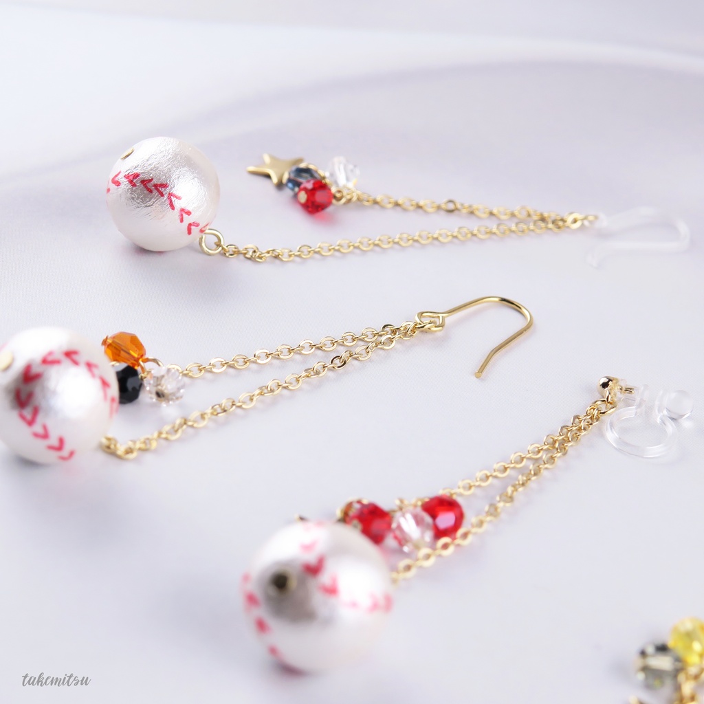 野球ボールピアス