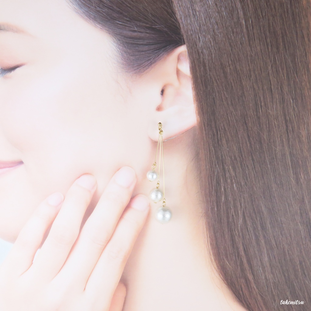 ジュ・ペルレ -パールのイヤリング-