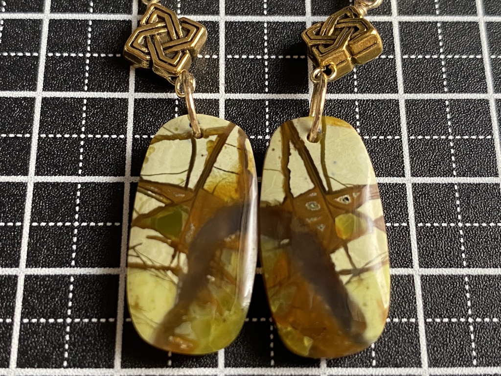 小笠原清務イメージ「軌跡」ピアス