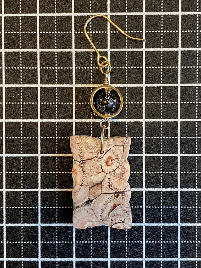 バーズアイジャスパーのピアス