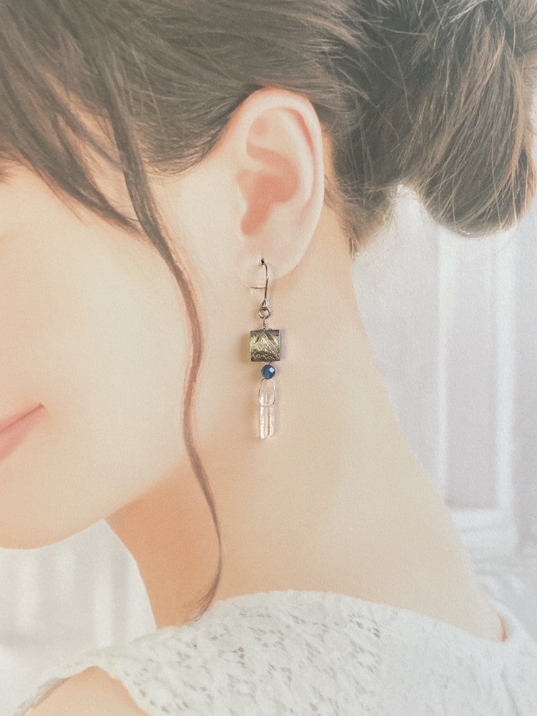 ひろし(Meteor)イメージ「英雄、冒険者、あるヒューラン」ピアス