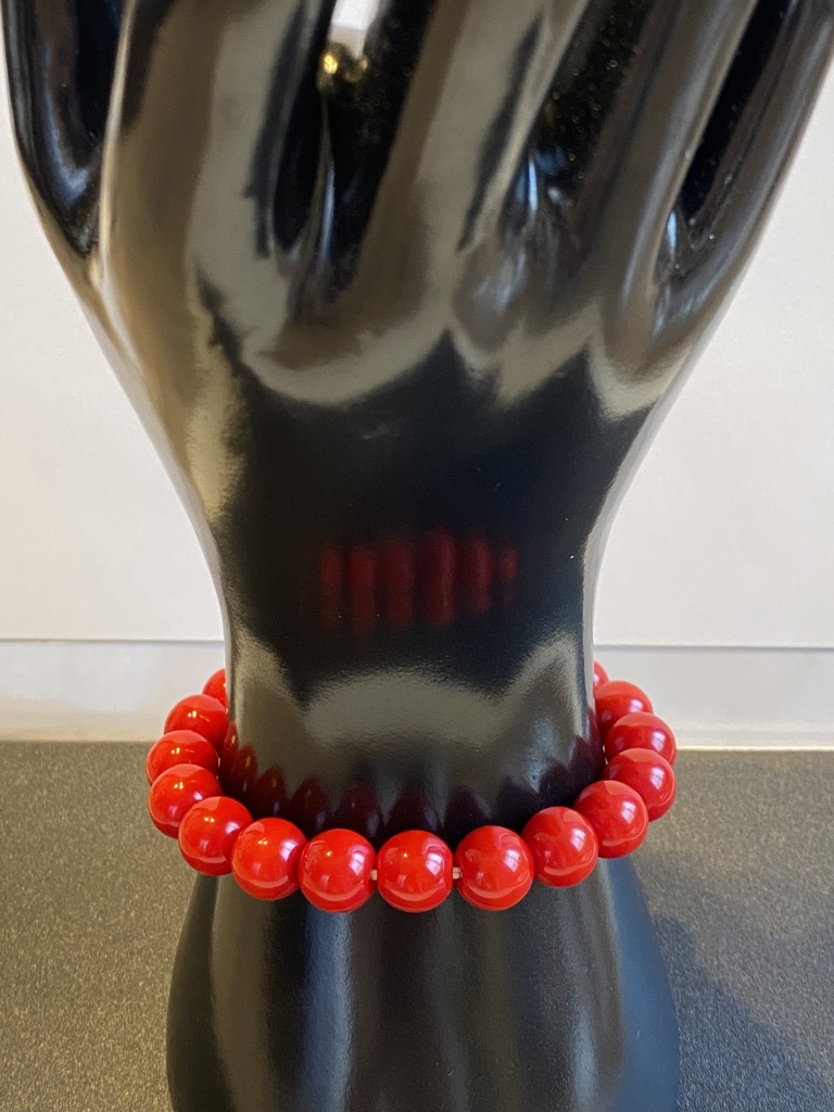 レッドコーラルのブレスレット