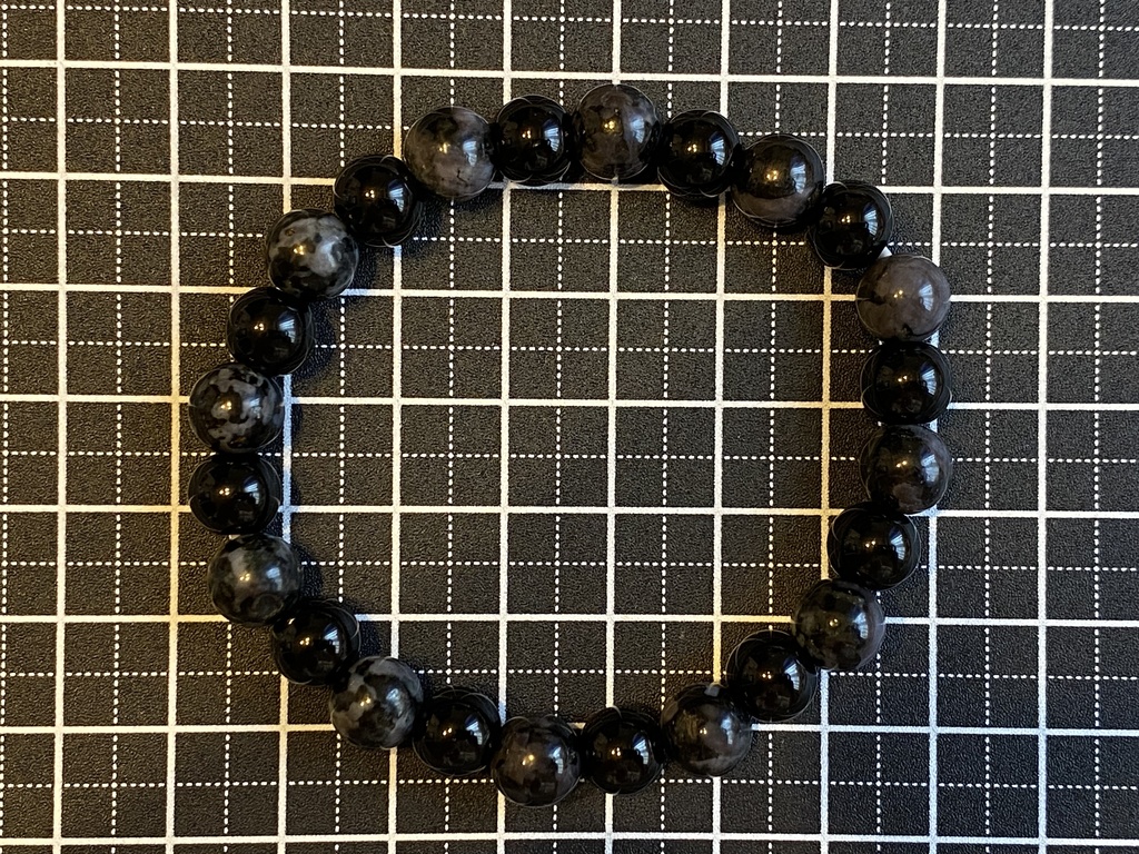 ブラック×グレーのブレスレット