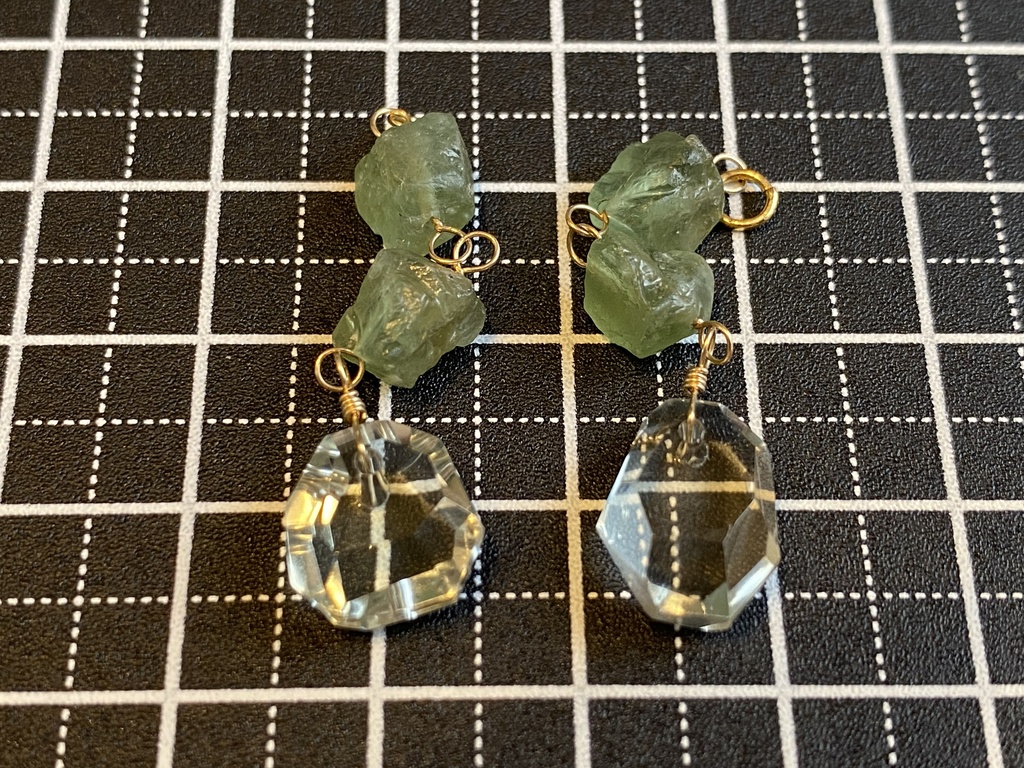 ダブルグリーンのラフチャーム