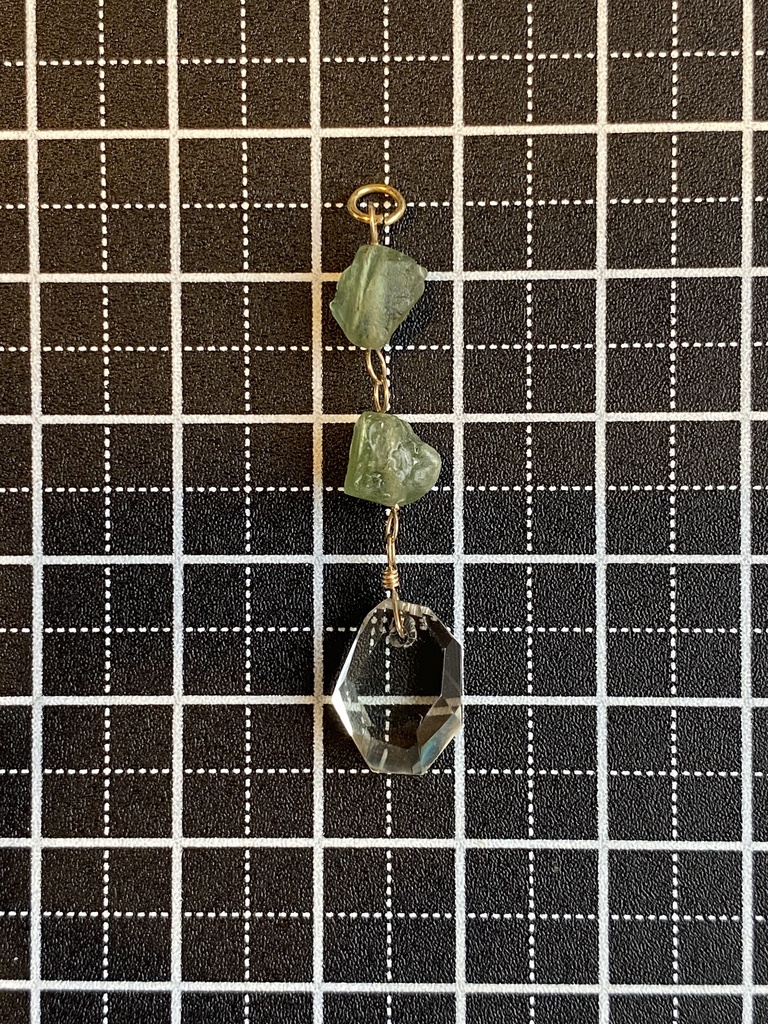 ダブルグリーンのラフチャーム