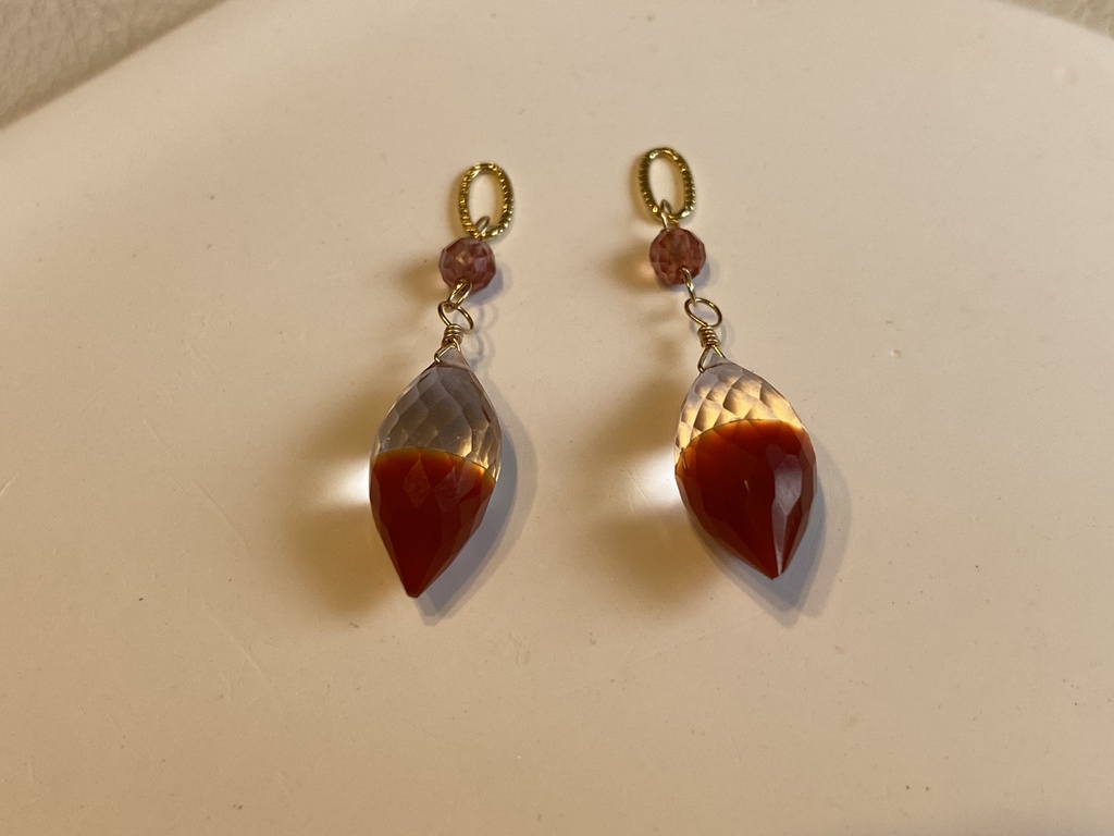 レッドオニキスとクリスタルのチャーム