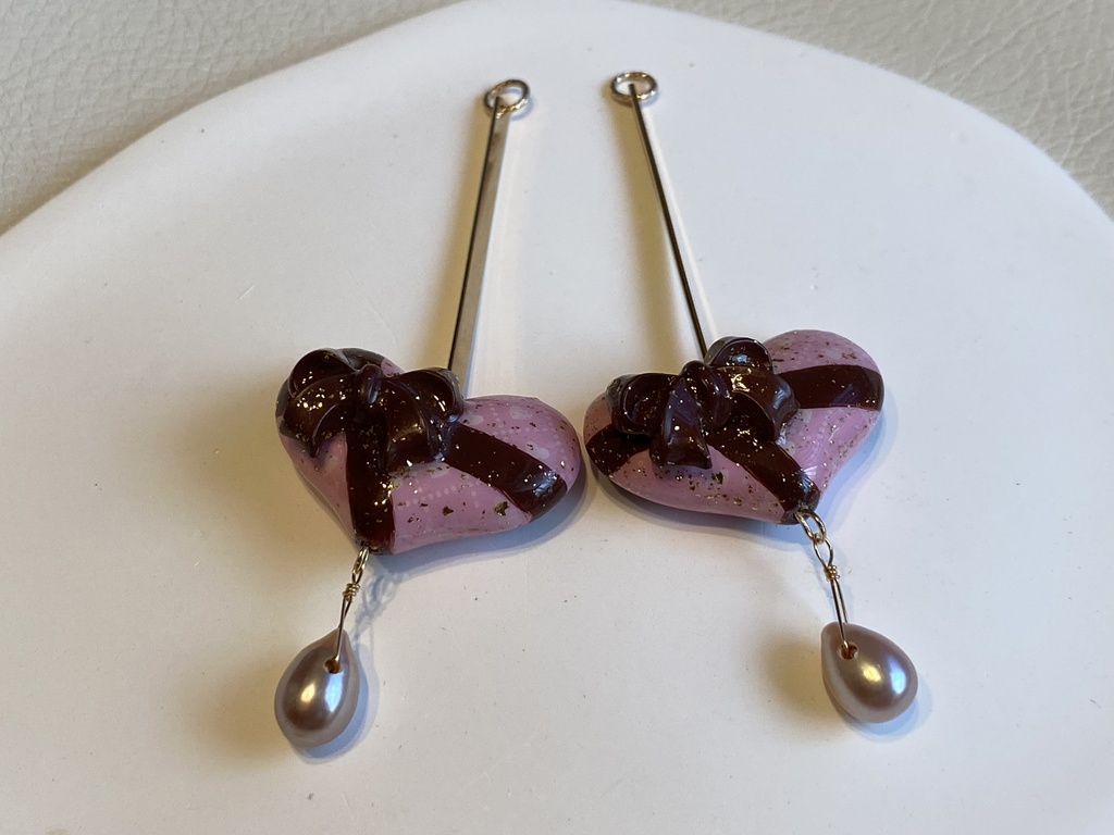 手作りビーズのハートチャーム