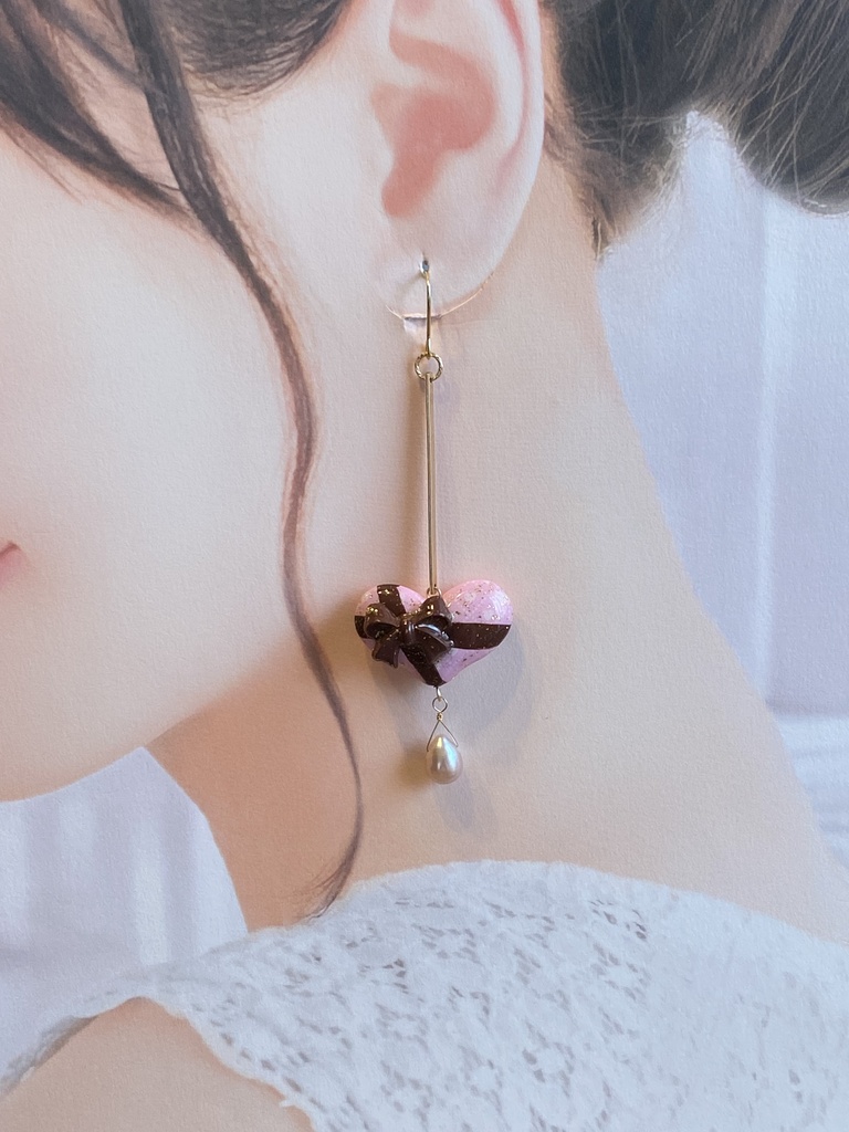 手作りビーズのハートチャーム