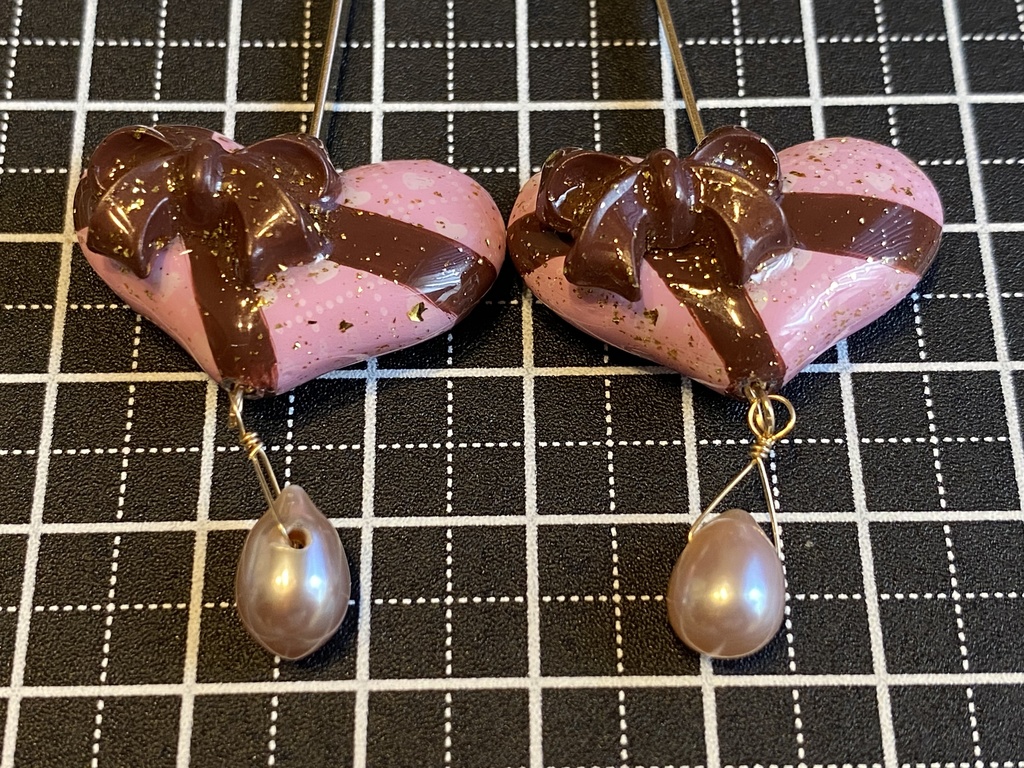 手作りビーズのハートチャーム