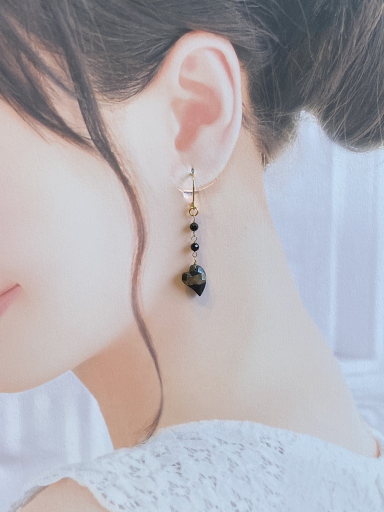 アパッチゴールドのハートチャーム