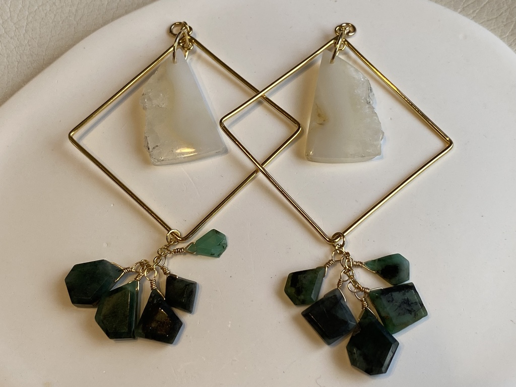 ラザフォード・オールコックイメージ「額縁の中の霊峰」チャーム