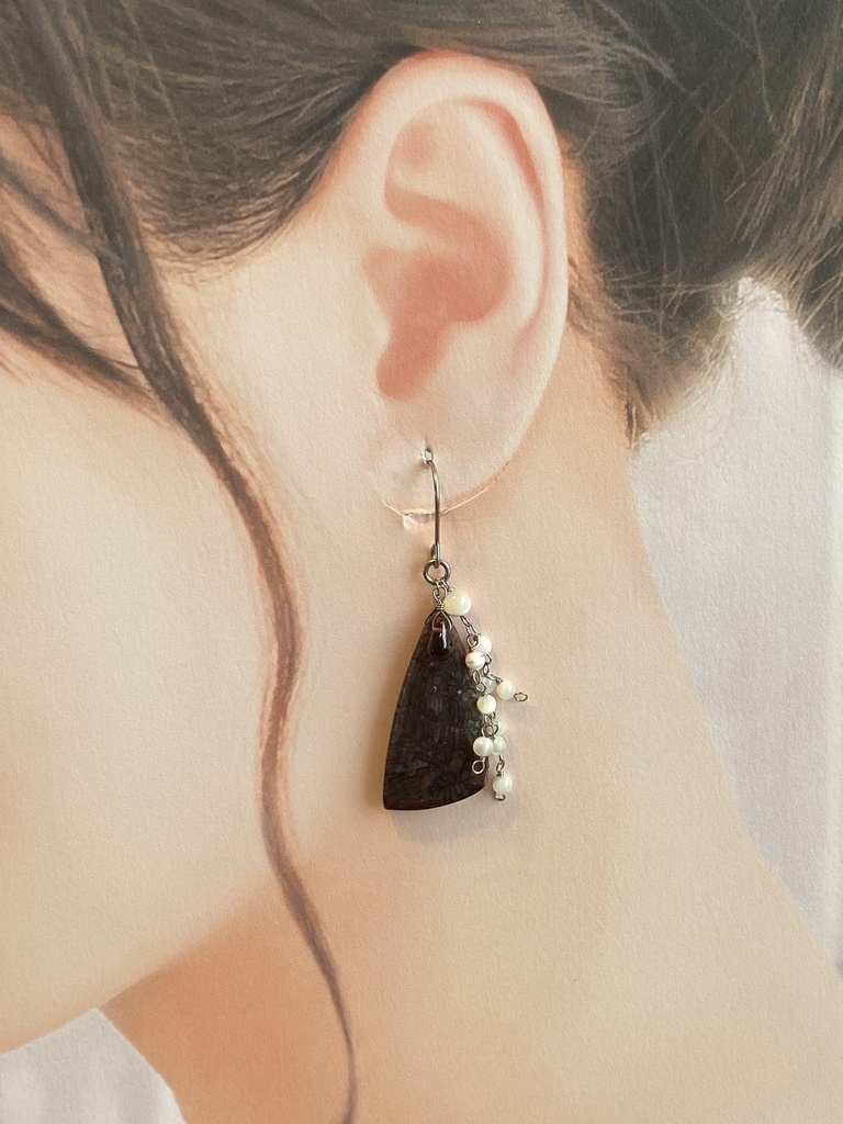 岡田以蔵イメージ「濁りの無きは雪ばかり」チャーム