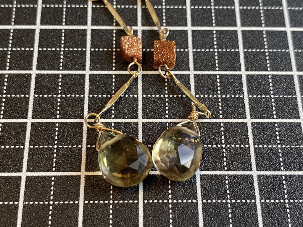 バイカラーレモンクォーツのロングチャーム