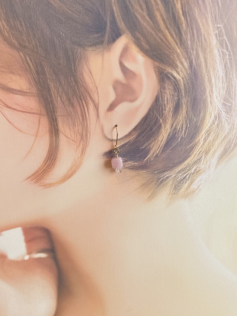 クンツァイトとハーキマーダイヤモンドのチャーム