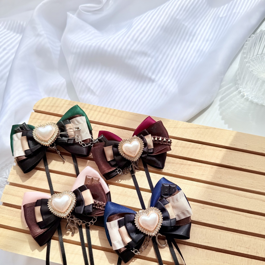 𝑪𝒉𝒐𝒄𝒐𝒍𝒂𝒕