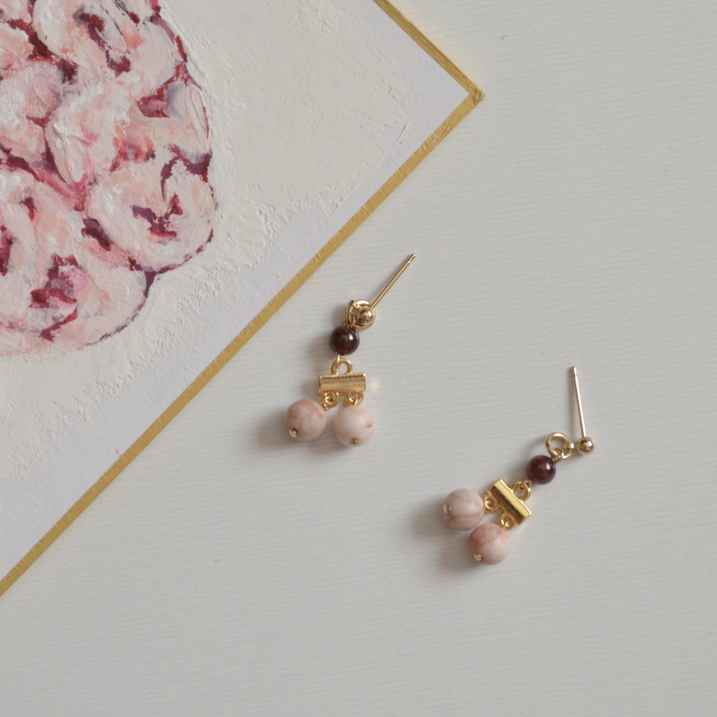 脳みそ概念ピアス