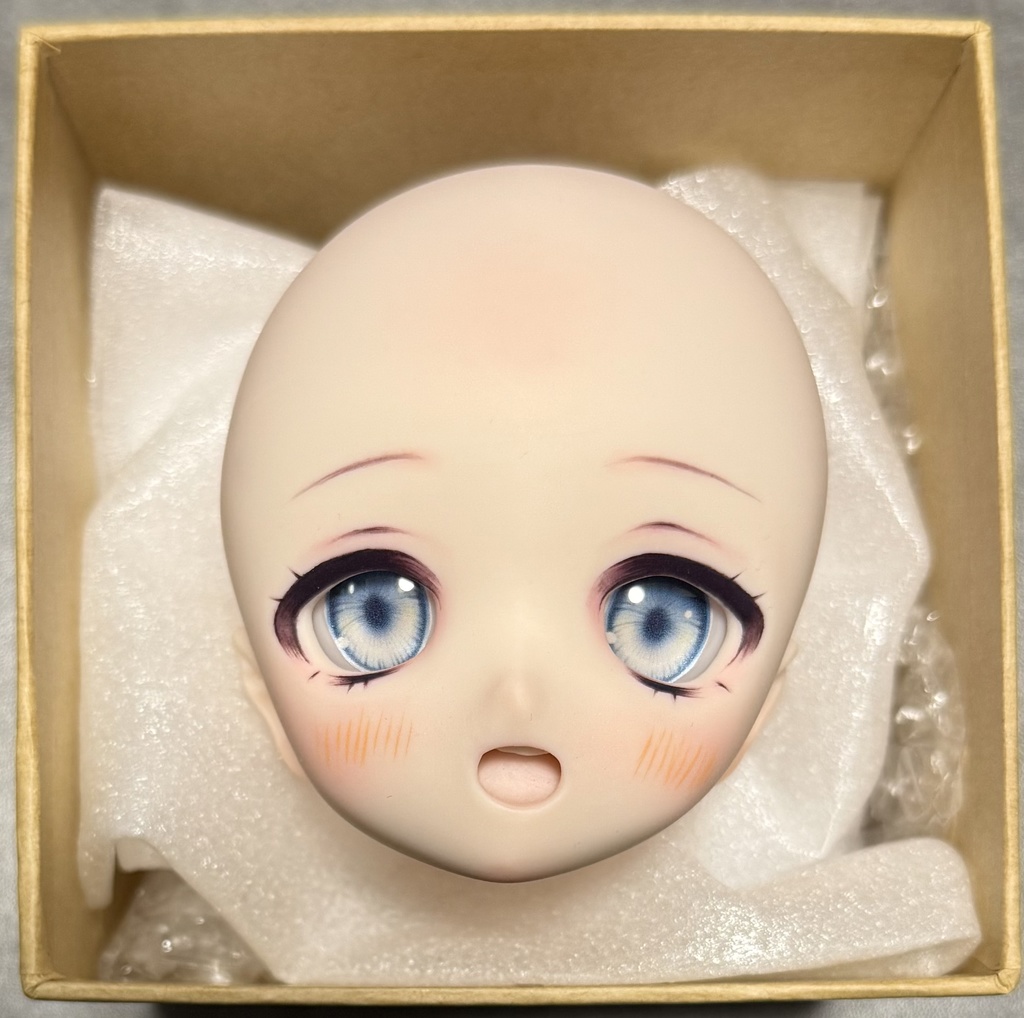 カスタムヘッド＋追視アイ DDHｰ01 セミホワイト肌