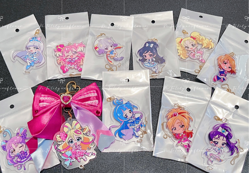 プリキュアアクリルキーホルダー