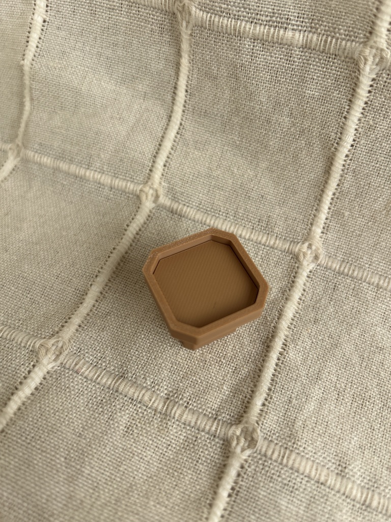 小さな鏡餅 Miniature Japanese New Year Cake