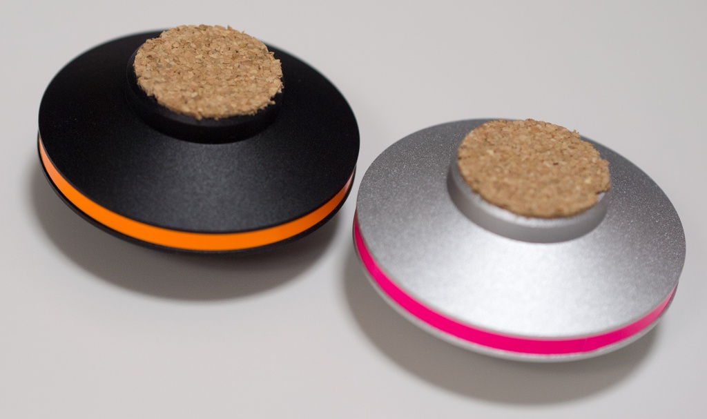 MetalMacaronPenStand (2ndLot)