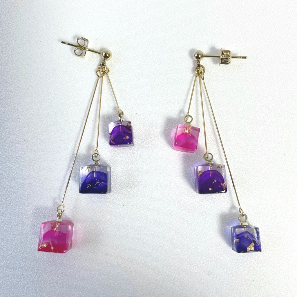 CUBE ~Gals~ (ピアス・イヤリング)