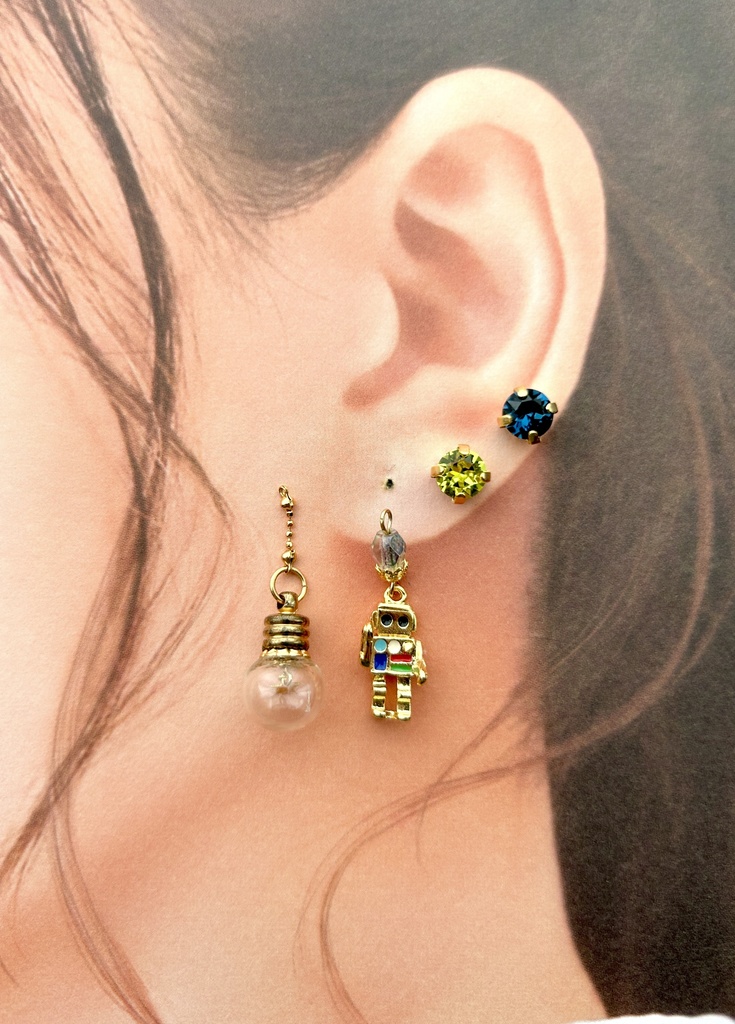 【🌈🕒】💡イヤリング/ピアス【販売終了】