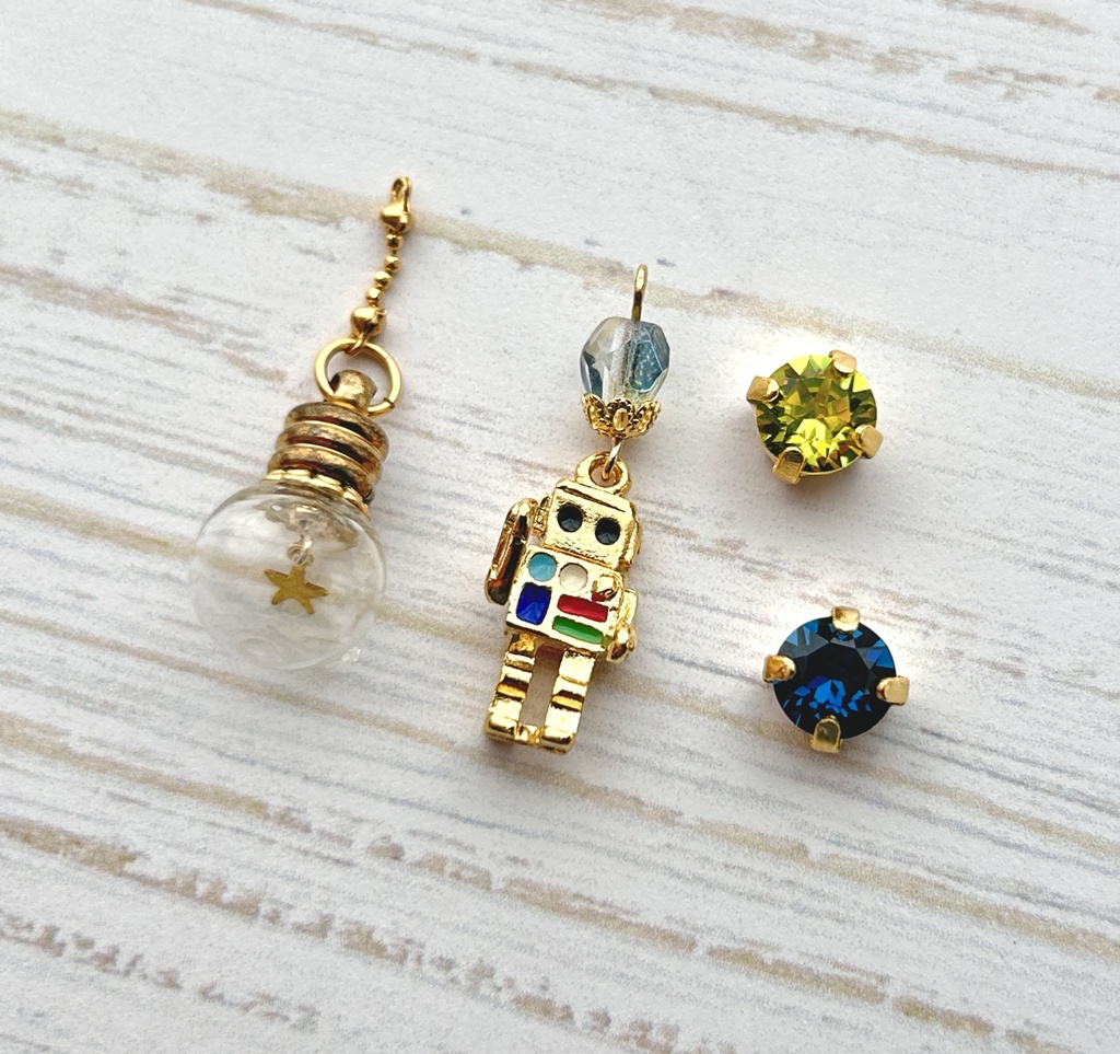【🌈🕒】💡イヤリング/ピアス【販売終了】