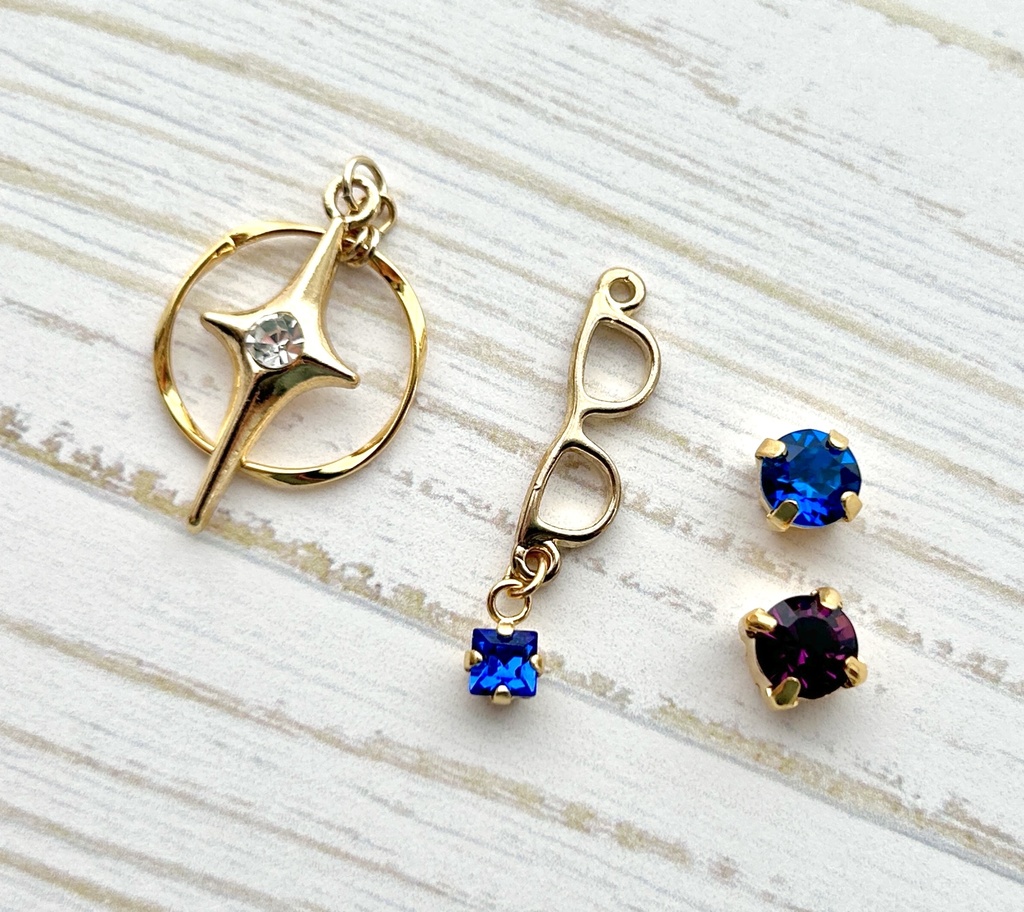 【🌈🕒】📄イヤリング/ピアス