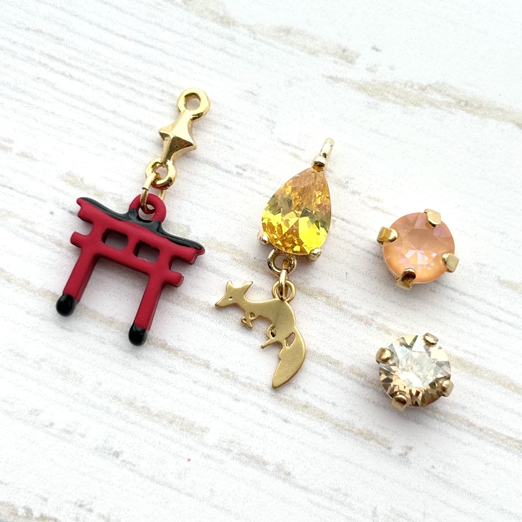 【🌈🕒】✌️🦊イメージイヤリング/ピアス