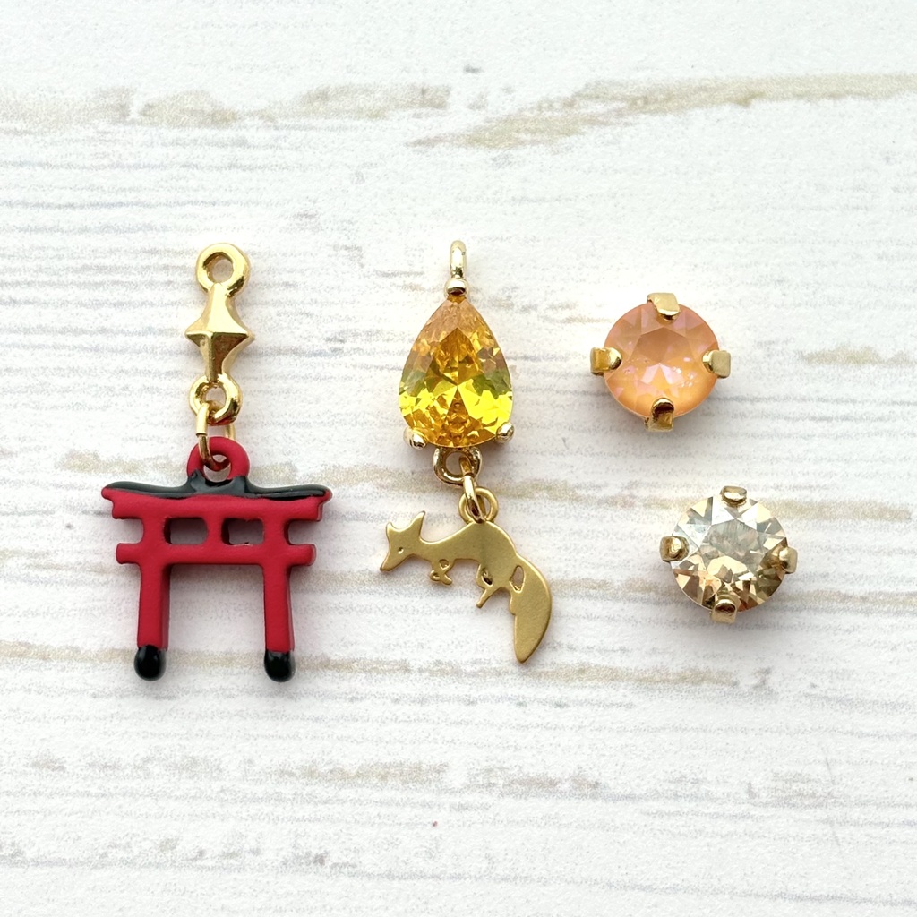 【🌈🕒】✌️🦊イメージイヤリング/ピアス