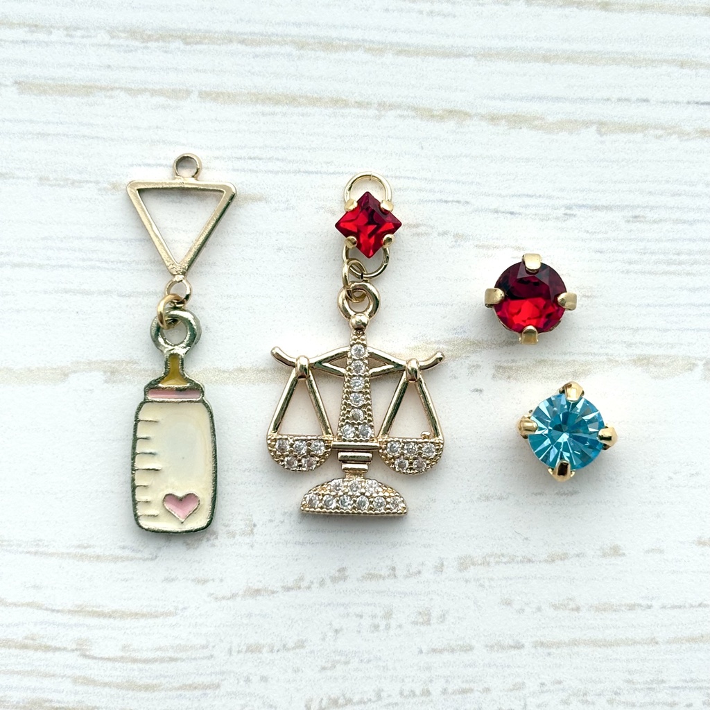 【🌈🕒】⚖️イヤリング/ピアス