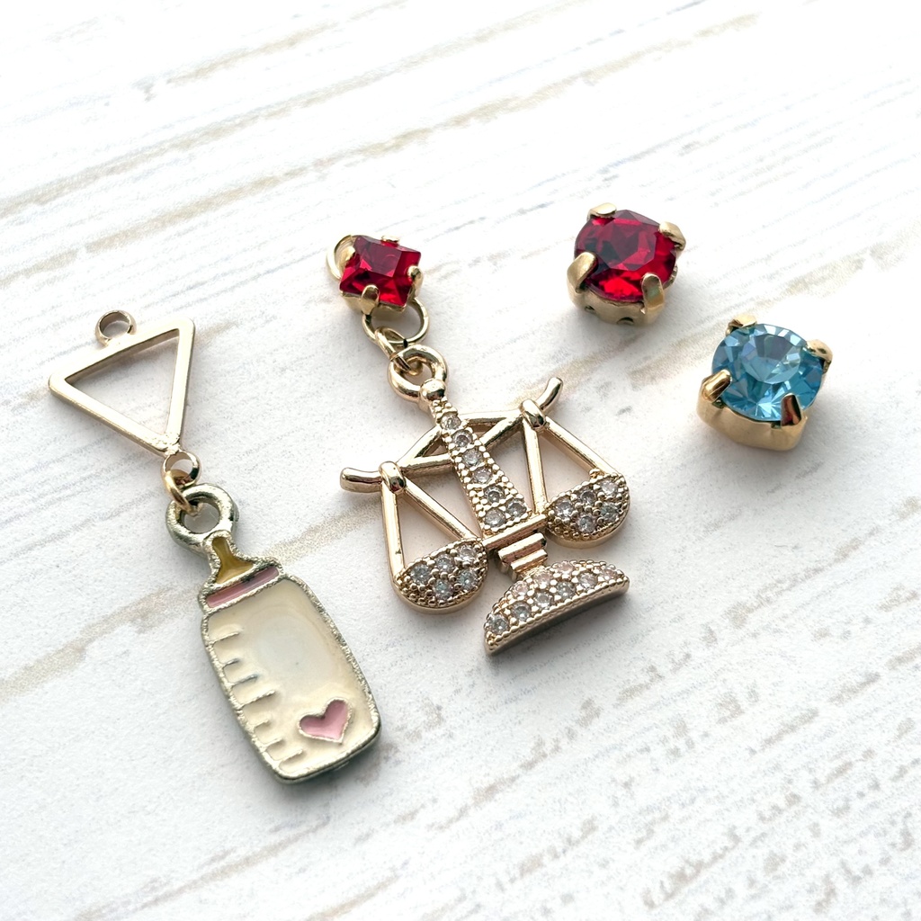 【🌈🕒】⚖️イヤリング/ピアス