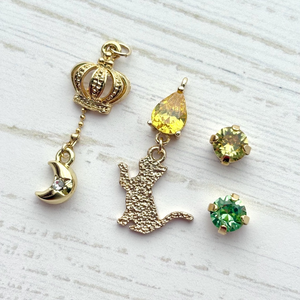 【🌈🕒】🌙イヤリング/ピアス