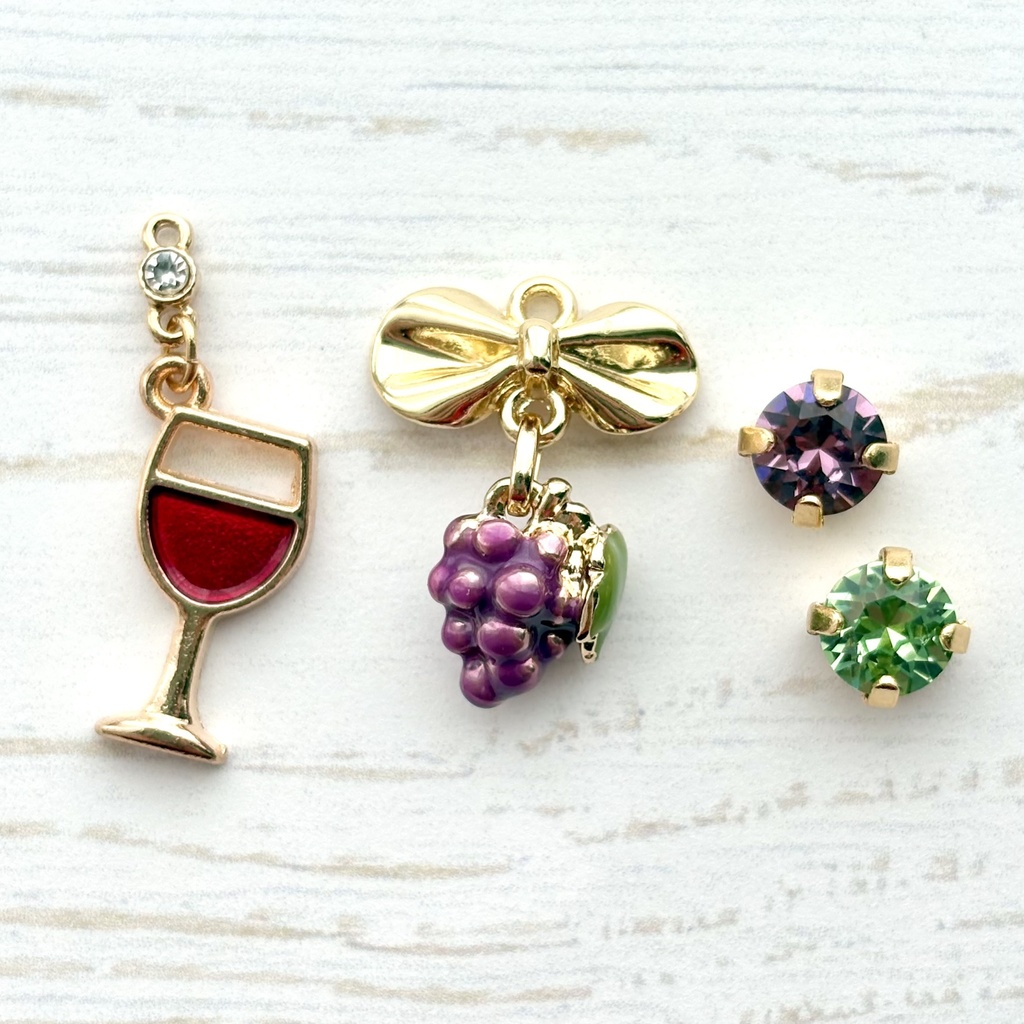 【🌈🕒】🍇イヤリング/ピアス