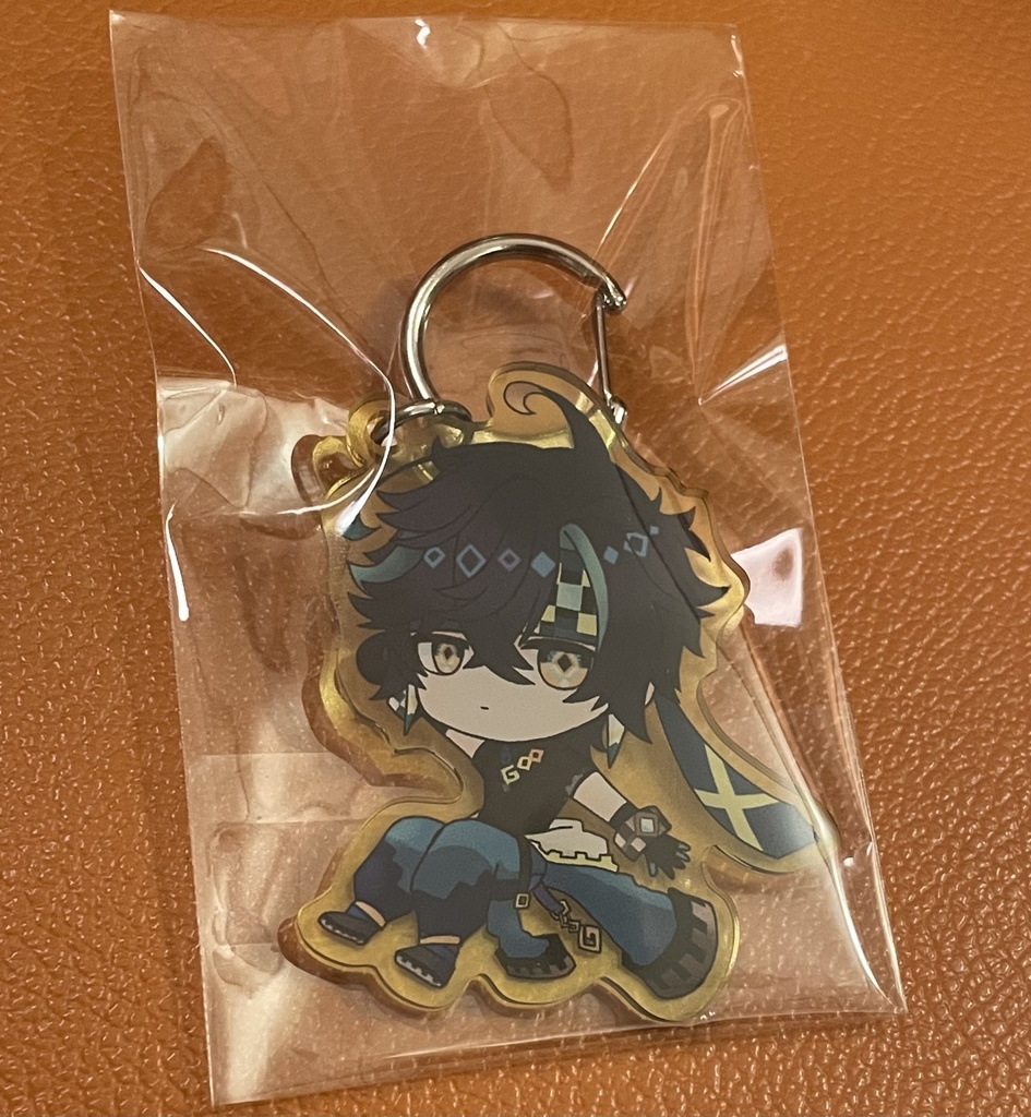 アクリルキーホルダー　キィニチ