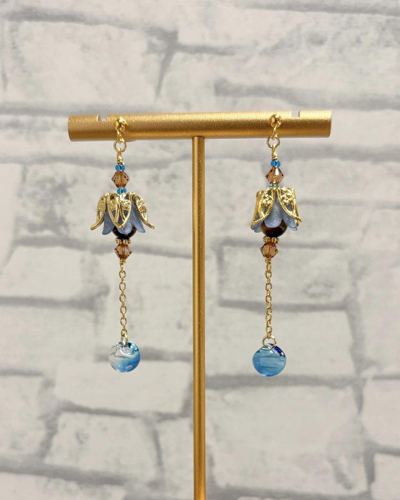 【イヤリング・ピアス】グラン【お花のランタン】