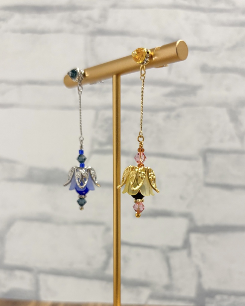 【イヤリング・ピアス】ハールート&マールート【お花のランタン】