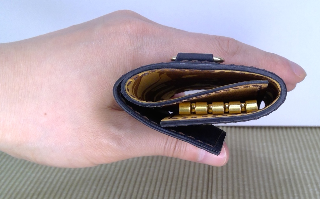 手作り! 邪神ちゃんレザーキーケース フルサイズ・黒