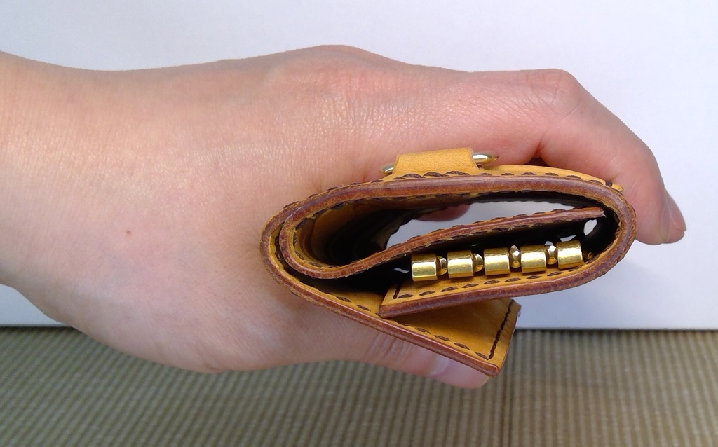 手作り! 邪神ちゃんレザーキーケース フルサイズ・茶