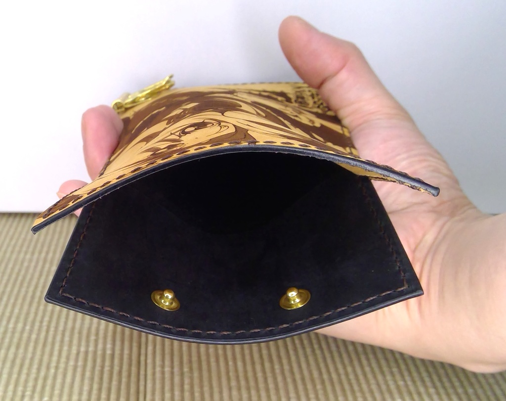 手作り! 邪神ちゃんレザーキーケース ミニサイズ・黒