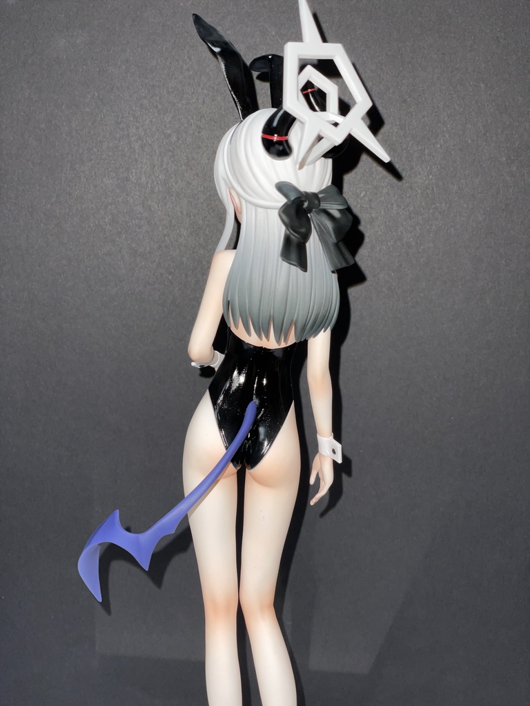 カヨコ・ドレスのバニー