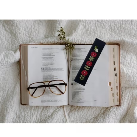 パレスチナ支援 寄付付き クロスステッチのしおり&ポストカード